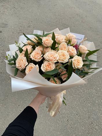 Букет Кремовые розы Латте в Головчино